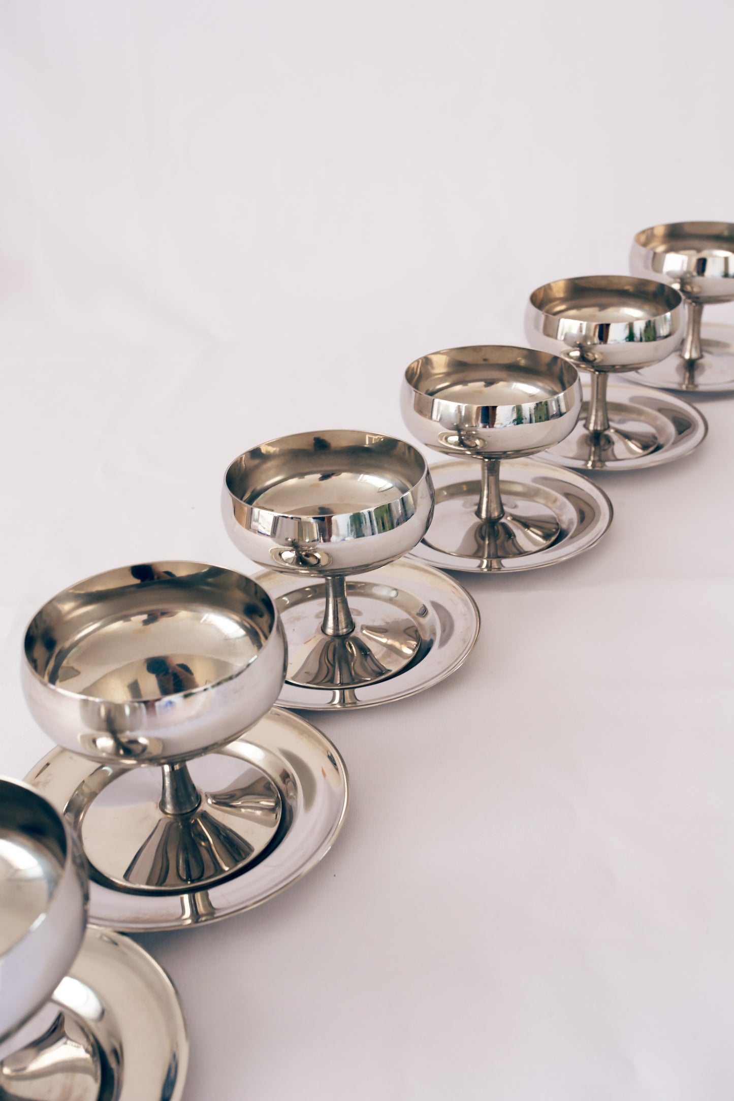 Coupes à glaces et soucoupes