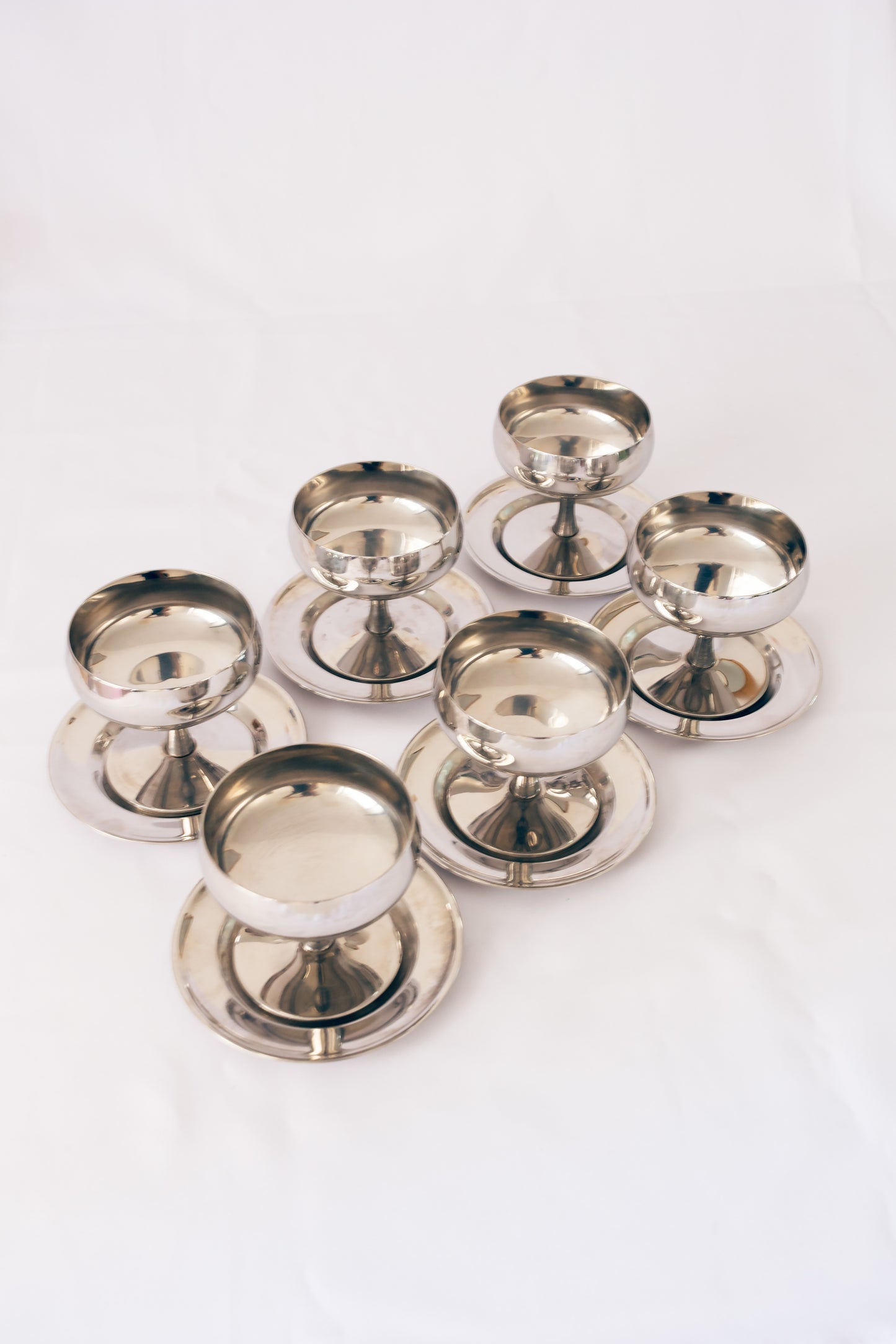 Coupes à glaces et soucoupes