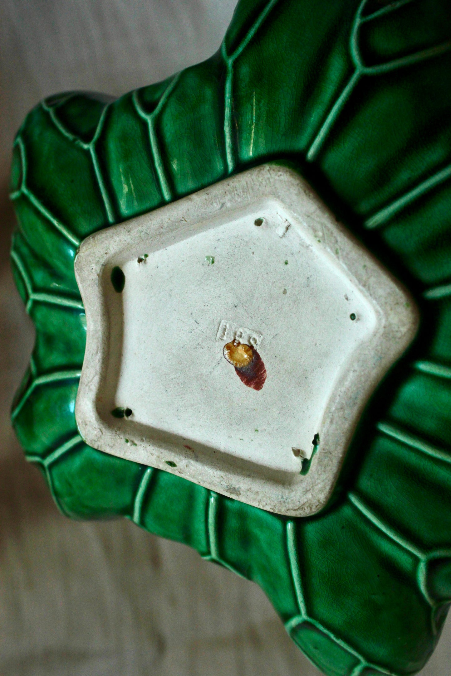 Cendrier avec grenouille