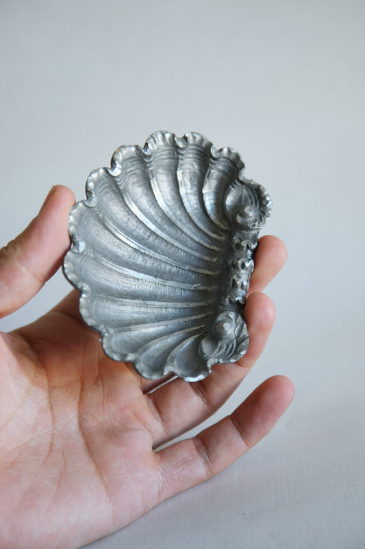 Shell Ashtray Pelino