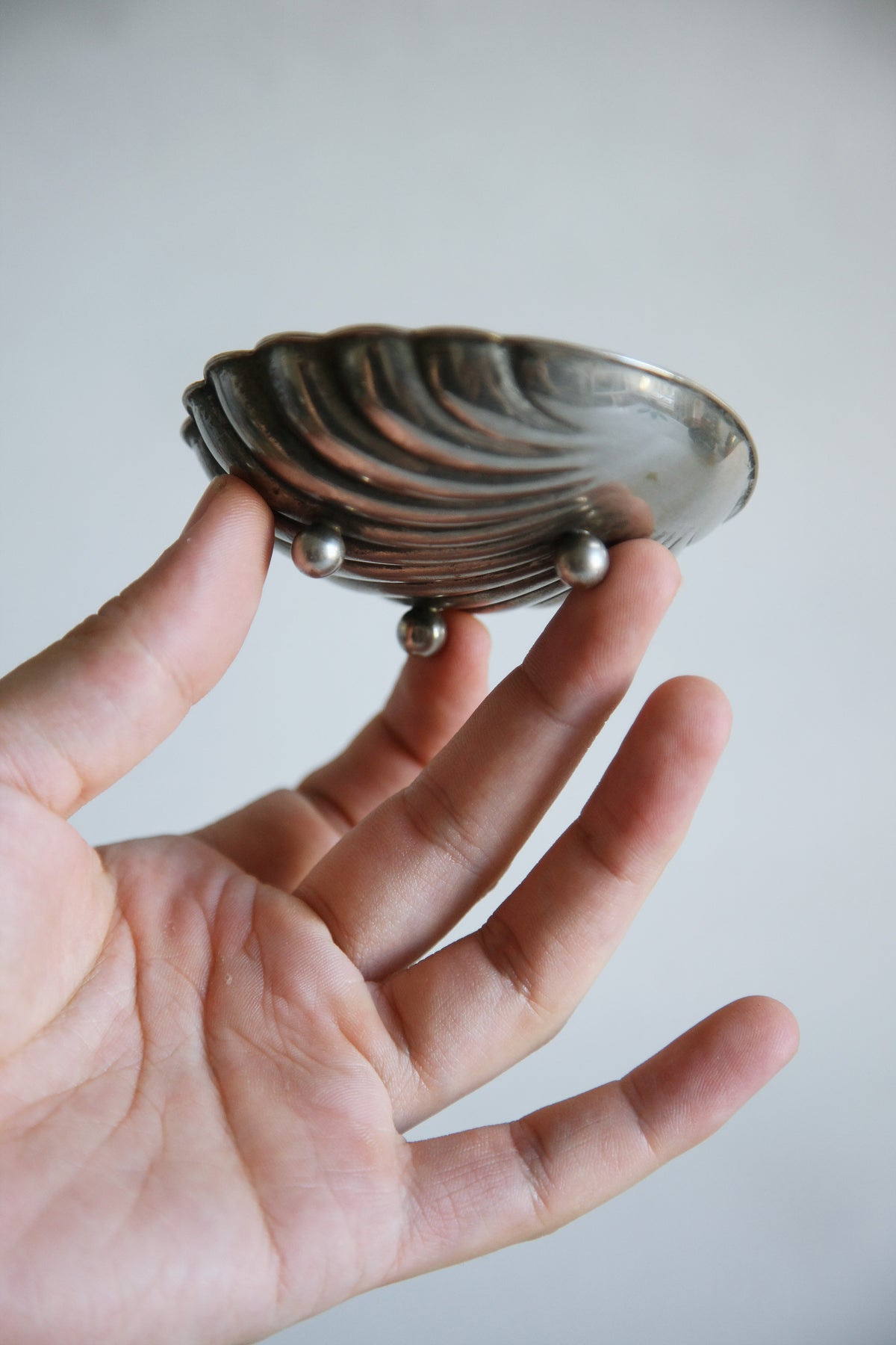 Three Pearls Ashtray