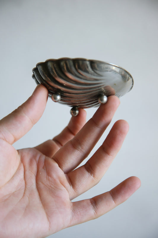 Three Pearls Ashtray