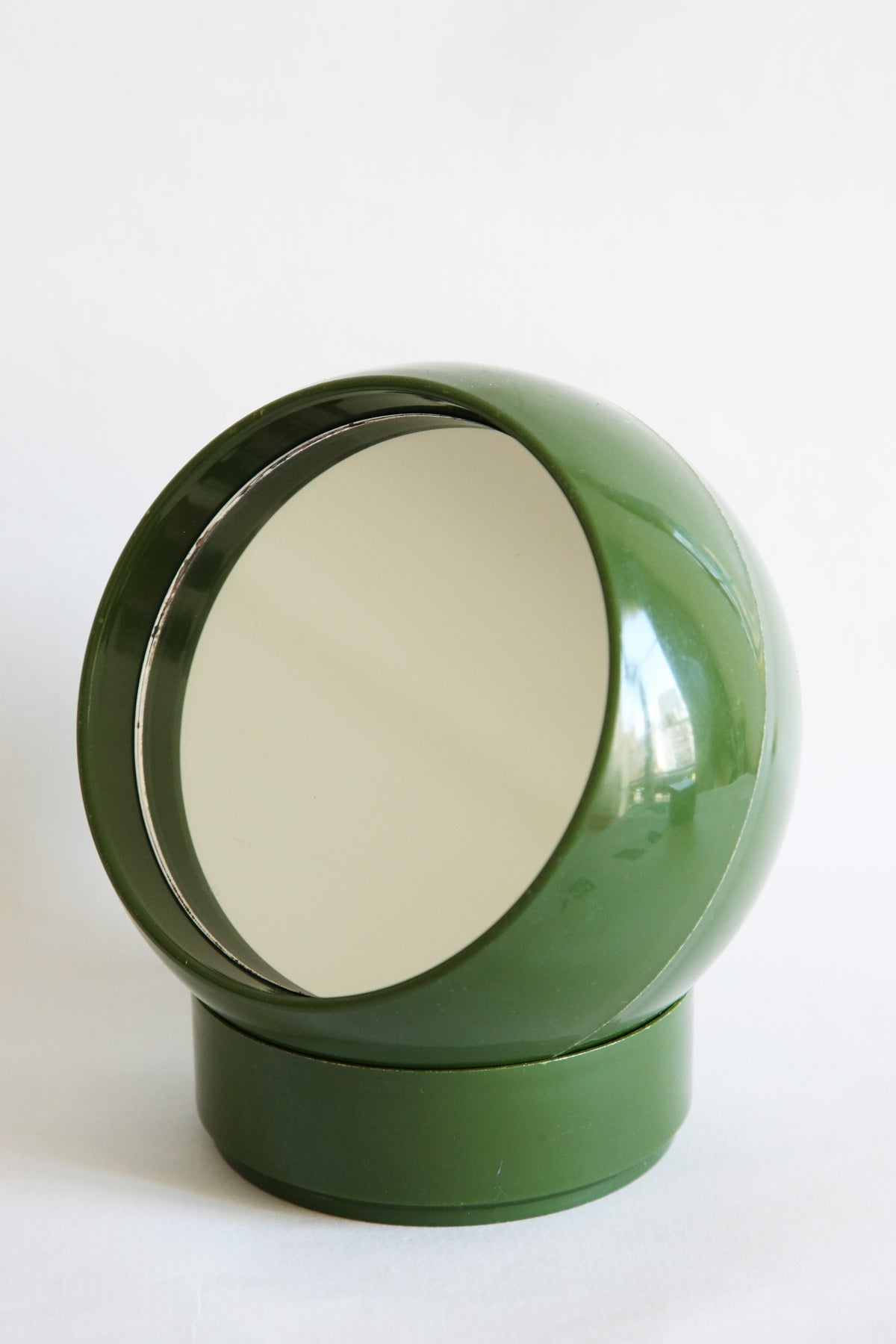 Mirror Go Round