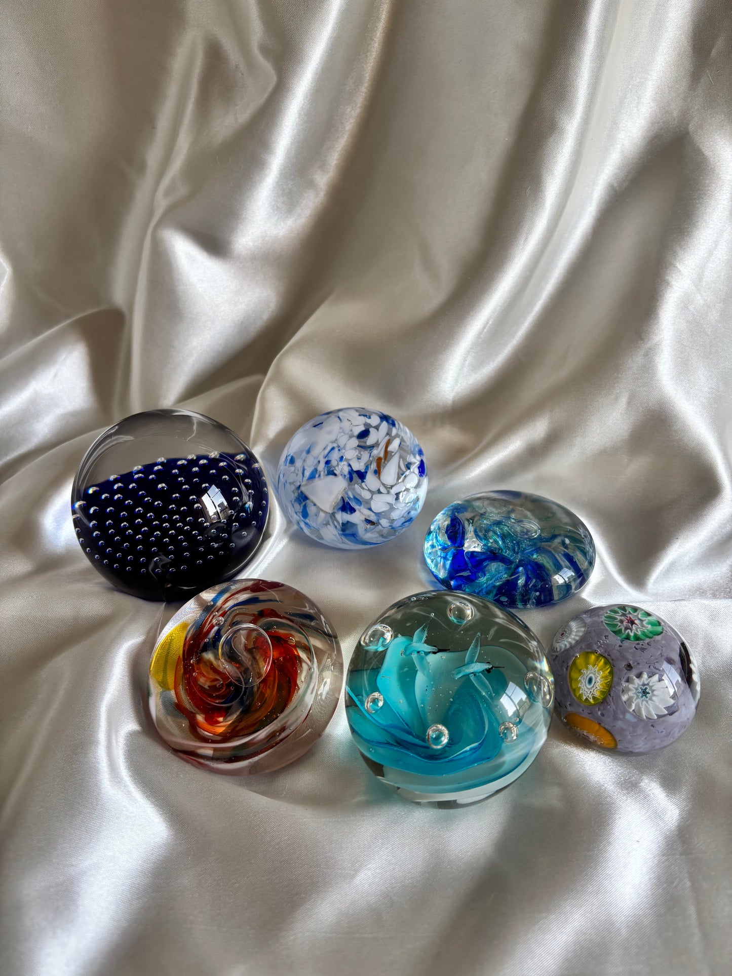 Lot de presse-papiers en verre