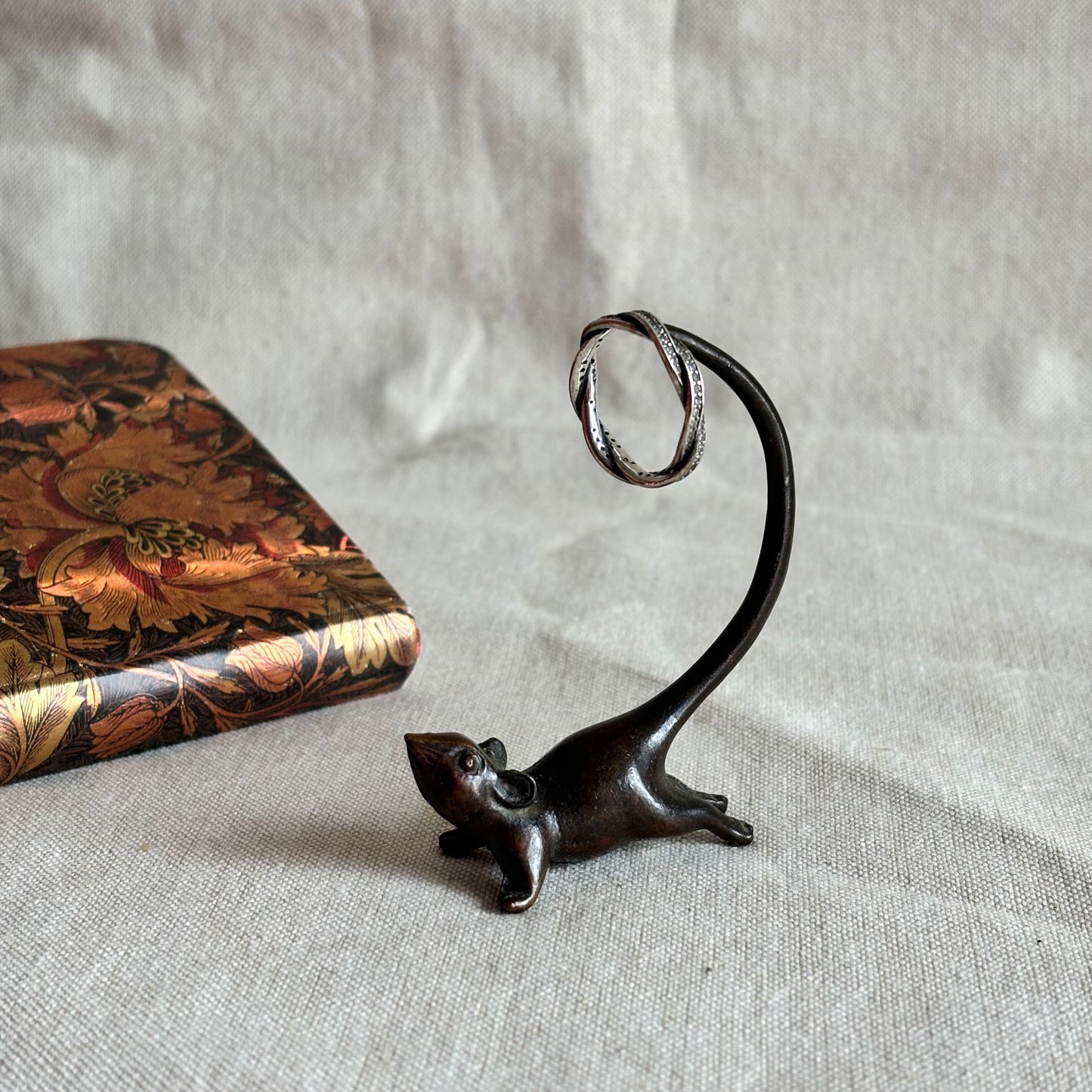 Ancienne statuette en bronze Souris